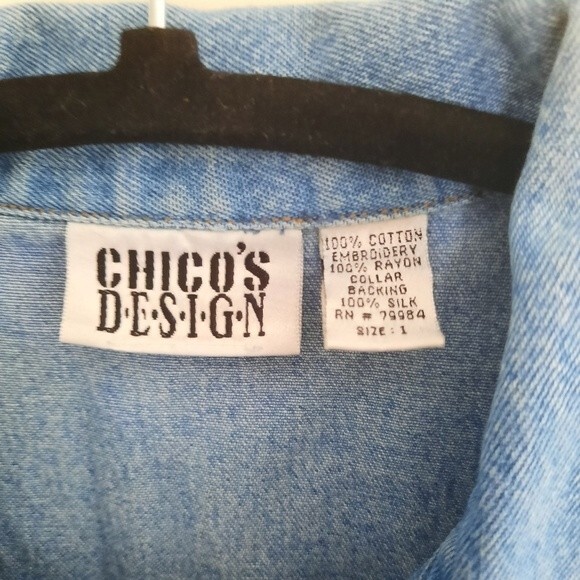 Chico's  Vintage Roadster Embroidered Denim Jacket Size 1 Medium - Picture 5 of 5